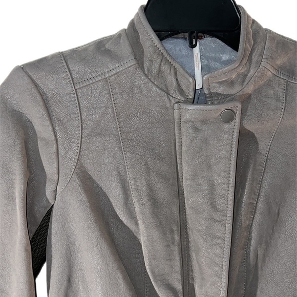 EUC FREE PEOPLE Vegan Bomber Jacket Mock Neck - Taupe Color Zip Jacket 0 - Picture 2 of 10